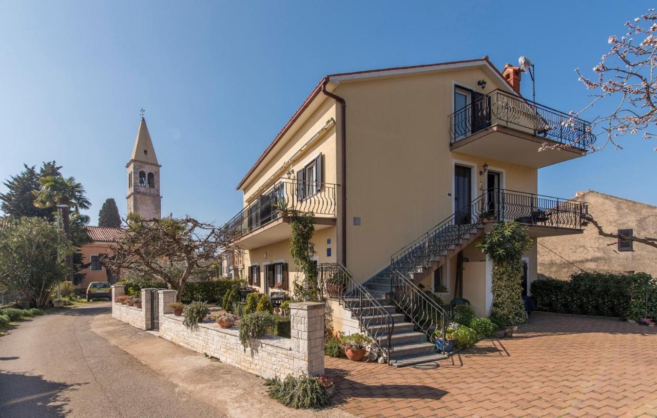 Apartment Complex Orzan Lovrecica Extérieur photo